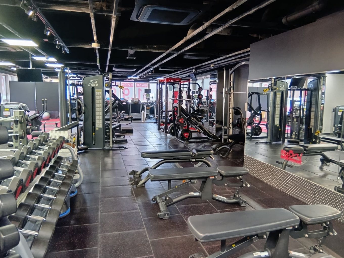 フリーウエイトエリア