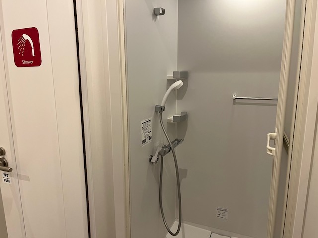シャワー室(2部屋)