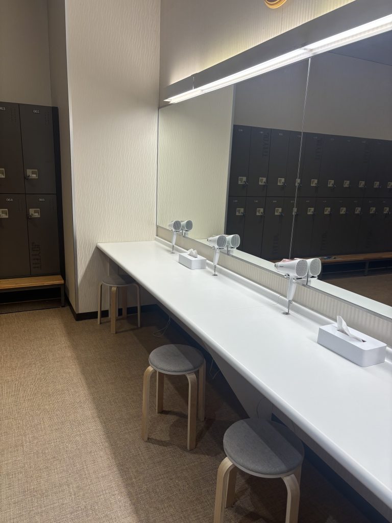 パウダールーム1